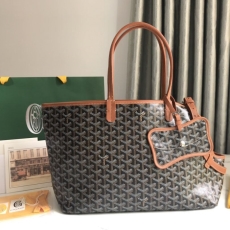 Goyard Pet Bags